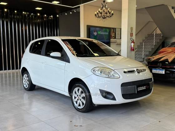 FIAT PALIO 1.4 MPI ATTRACTIVE 8V FLEX 4P MANUAL FIAT PALIO 1.4 MPI ATTRACTIVE 8V FLEX 4P MANUAL